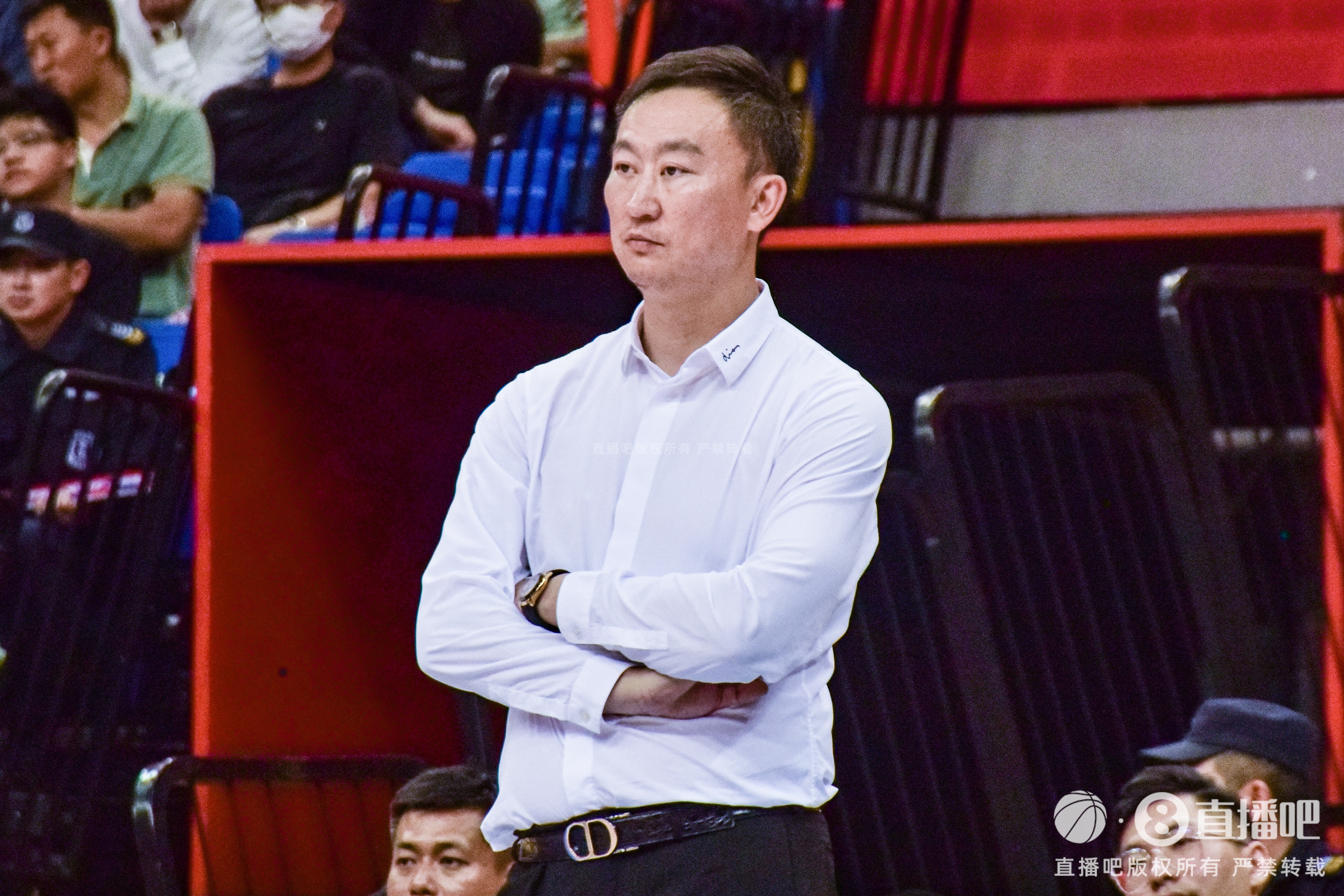 kaiyun-刘维伟：引进泰肖恩·克劳福德对队伍的轮转有帮助 他还在磨合中